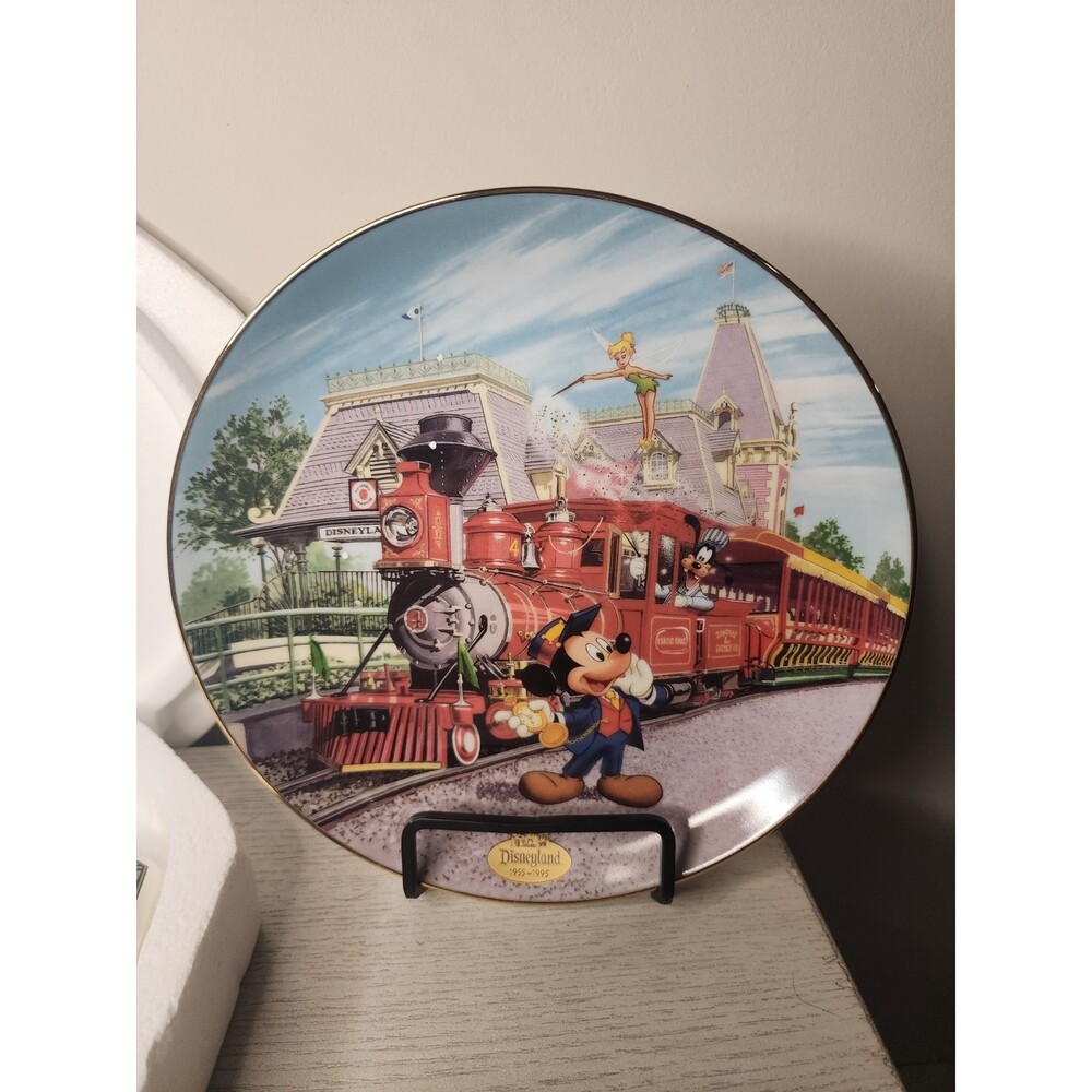 Bradford Exchange 40th Anniversary‎ Disney Collector Plates 1995